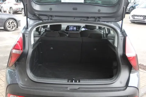 DF23AHD Hyundai Bayon 1.0 TGDi 48V MHEV SE Connect 5dr Thumbnail #10