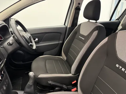DL70OTM Dacia Sandero Stepway 0.9 TCe Comfort 5dr Thumbnail #13