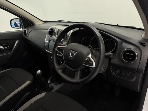 DL70OTM Dacia Sandero Stepway 0.9 TCe Comfort 5dr Thumbnail #20