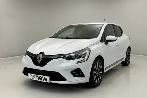 LM70UAP Renault Clio 1.0 TCe 100 Iconic 5dr Auto Thumbnail #3
