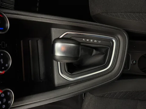 LM70UAP Renault Clio 1.0 TCe 100 Iconic 5dr Auto Thumbnail #15