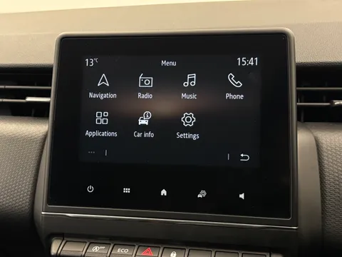 LM70UAP Renault Clio 1.0 TCe 100 Iconic 5dr Auto Thumbnail #22