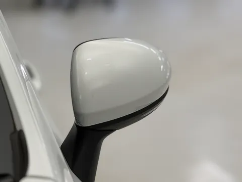 LM70UAP Renault Clio 1.0 TCe 100 Iconic 5dr Auto Thumbnail #27