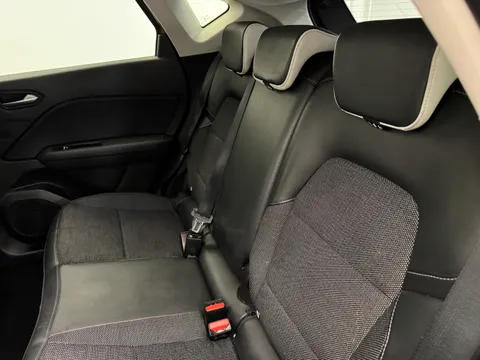 WD72BKA Renault Captur 1.0 TCE 90 Techno 5dr Thumbnail #10