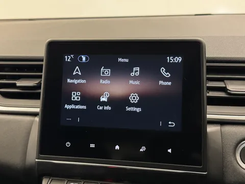 PO22VTJ Renault Captur 1.0 TCE 90 Iconic 5dr Thumbnail #22