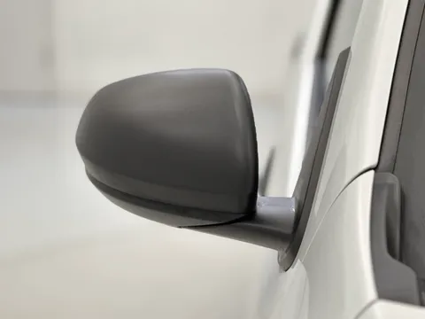 DY72CSZ Dacia Duster 1.0 TCe 90 Essential 5dr Thumbnail #26