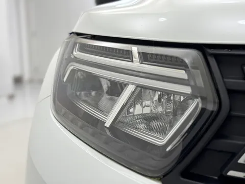 DY72CSZ Dacia Duster 1.0 TCe 90 Essential 5dr Thumbnail #28