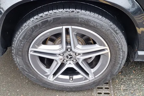 CK20FUA Mercedes-Benz GLE GLE 300d 4Matic AMG Line Premium 5dr 9G-Tronic Thumbnail #5