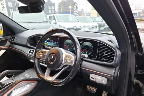 CK20FUA Mercedes-Benz GLE GLE 300d 4Matic AMG Line Premium 5dr 9G-Tronic Thumbnail #32