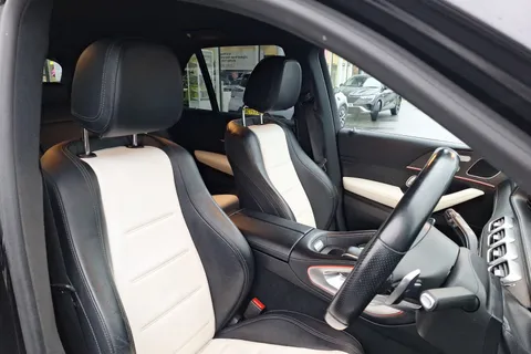 CK20FUA Mercedes-Benz GLE GLE 300d 4Matic AMG Line Premium 5dr 9G-Tronic Thumbnail #33