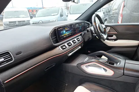 CK20FUA Mercedes-Benz GLE GLE 300d 4Matic AMG Line Premium 5dr 9G-Tronic Thumbnail #30