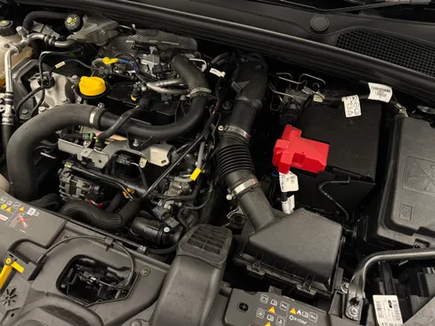 DV24NTG Renault Clio 1.0 TCe 90 Evolution 5dr Thumbnail #27