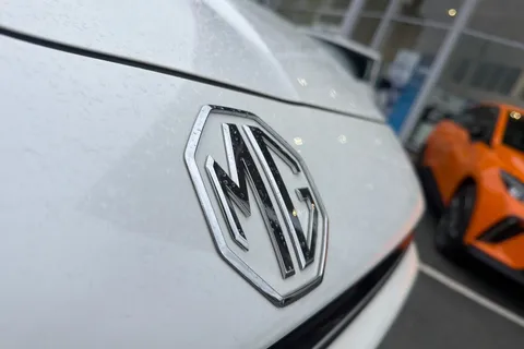 ME75OBD Mg Motor Uk Hs 1.5 T-GDI Trophy 5dr DCT Thumbnail #16