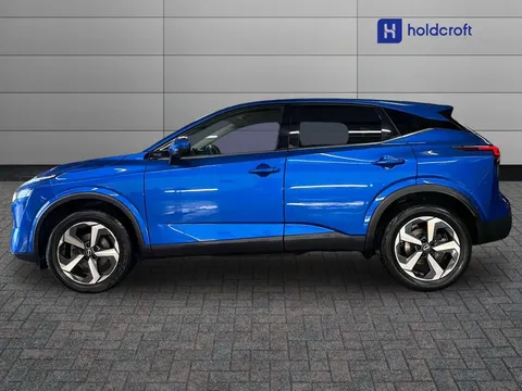 OE72SZD Nissan Qashqai 1.3 DiG-T MH 158 N-Connecta 5dr Thumbnail #6