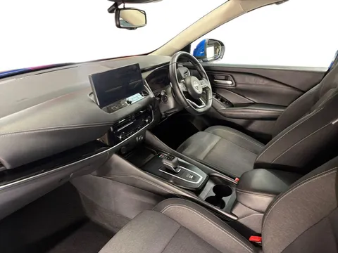 OE72SZD Nissan Qashqai 1.3 DiG-T MH 158 N-Connecta 5dr Thumbnail #11