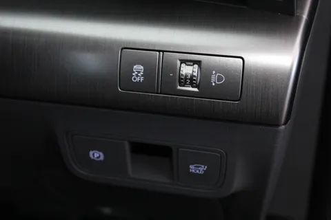 EN25BBU Hyundai Kona 160kW Ultimate 65kWh 5dr Auto [Lux Pack] Thumbnail #19