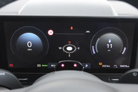 EN25BBU Hyundai Kona 160kW Ultimate 65kWh 5dr Auto [Lux Pack] Thumbnail #22