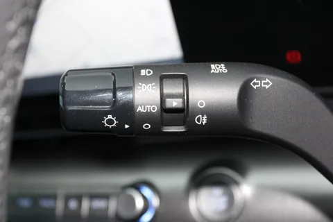 EN25BBU Hyundai Kona 160kW Ultimate 65kWh 5dr Auto [Lux Pack] Thumbnail #25