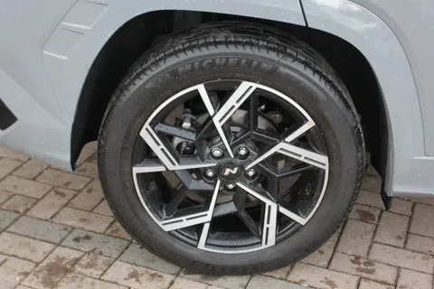 MD75LVC Hyundai Tucson 1.6T Hybrid N Line 5dr Auto Thumbnail #7