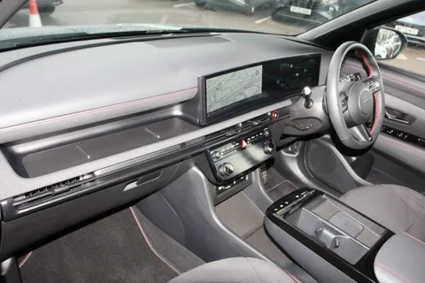 MD75LVC Hyundai Tucson 1.6T Hybrid N Line 5dr Auto Thumbnail #10