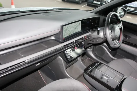 MD75NCZ Hyundai Tucson 1.6T Hybrid N Line 5dr Auto Thumbnail #10