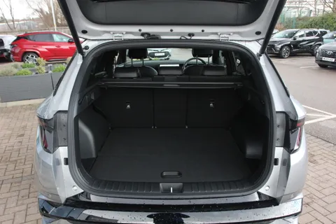 MD75NCZ Hyundai Tucson 1.6T Hybrid N Line 5dr Auto Thumbnail #16
