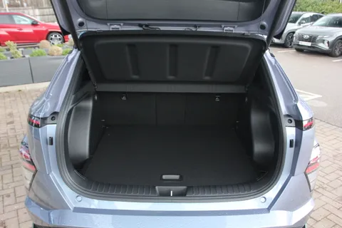 MV75XBH Hyundai Kona 1.6 Hybrid 129 N Line 5dr DCT Thumbnail #16
