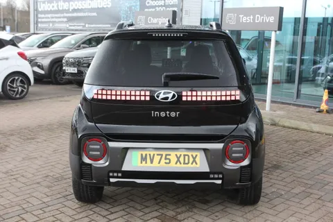 MV75XDX Hyundai Inster 85kW Cross 49kWh 5dr Auto Thumbnail #31