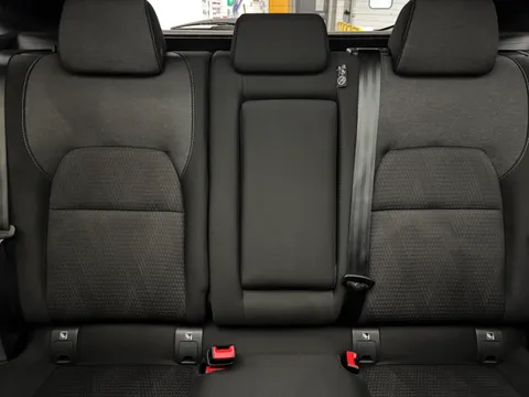 YB22MDX Nissan Qashqai 1.3 DiG-T MH N-Connecta [Glass Roof] 5dr Thumbnail #17