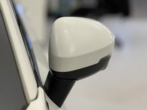 YB22MDX Nissan Qashqai 1.3 DiG-T MH N-Connecta [Glass Roof] 5dr Thumbnail #29