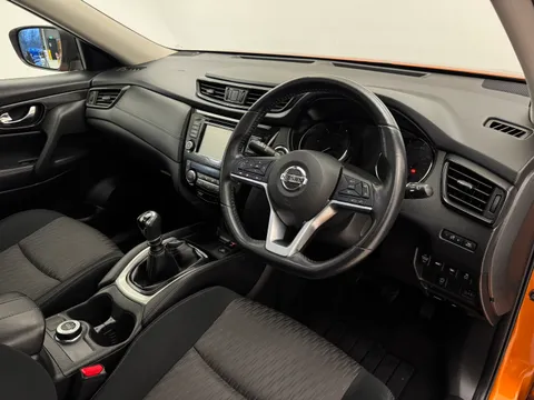 DE21GXL Nissan X-Trail 1.7 dCi N-Connecta 5dr 4WD Thumbnail #21