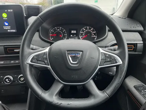 BP71RVZ Dacia Sandero Stepway 1.0 TCe Prestige 5dr Thumbnail #5