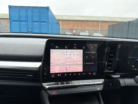 SW72OTZ Renault Megane E-Tech EV60 160kW Techno 60kWh Optimum Charge 5dr Auto Thumbnail #14