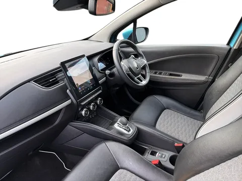 RY21KWT Renault Zoe 100kW GT Line R135 50kWh Rapid Charge 5dr Auto Thumbnail #4