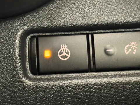 NL23UKK Nissan Juke 1.0 DiG-T 114 Tekna 5dr DCT Thumbnail #29