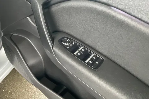 HV20ELO Renault Captur 1.5 dCi 95 S Edition 5dr Thumbnail #23