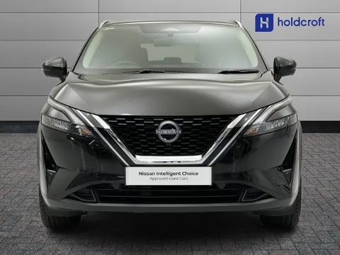 YC72VFJ Nissan Qashqai 1.3 DiG-T MH N-Connecta 5dr Thumbnail #2