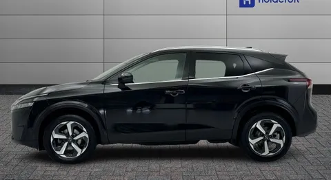 YC72VFJ Nissan Qashqai 1.3 DiG-T MH N-Connecta 5dr Thumbnail #4