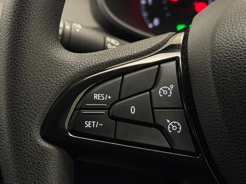 DU23YYL Dacia Sandero 1.0 Tce Essential 5dr Thumbnail #21