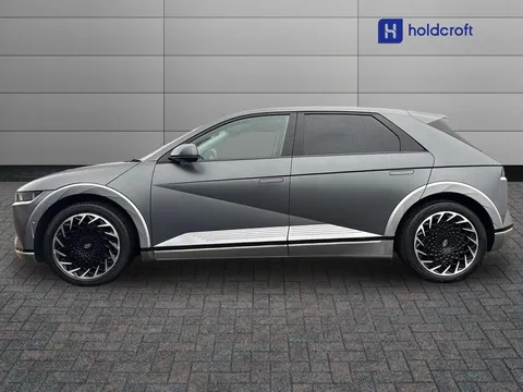 7 of 39 for Hyundai Ioniq 5 160kW Ultimate 73 kWh 5dr Auto - ZERO DEPOSIT FINANCE AND CASHBACK AVAILABLE