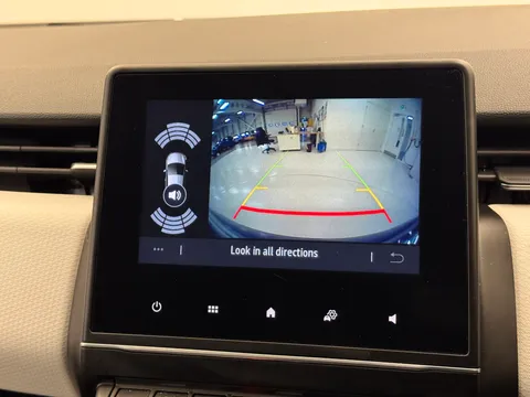 23 of 31 for Renault Clio 1.0 TCe 90 Techno 5dr