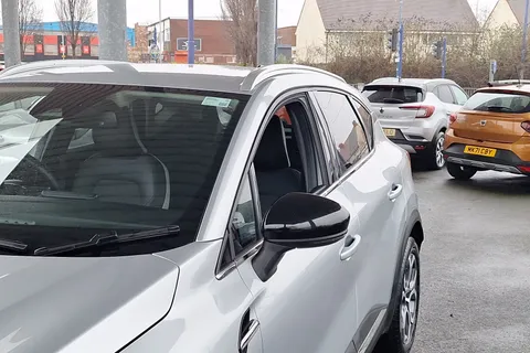 HT24LJO Renault Captur 1.0 TCE 90 Techno 5dr Thumbnail #28