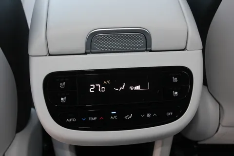 LM75OCR Hyundai Ioniq 9 226kW Calligraphy 110kWh 5dr AWD Auto Thumbnail #17