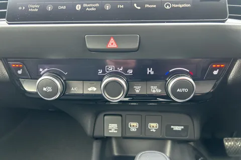 DT73ZKS Honda Jazz 1.5 i-MMD Hybrid Advance 5dr eCVT Thumbnail #12