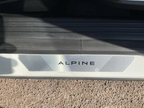 DX74OYH Renault Austral E-Tech FHEV Iconic Esprit Alpine 5dr Auto Thumbnail #27