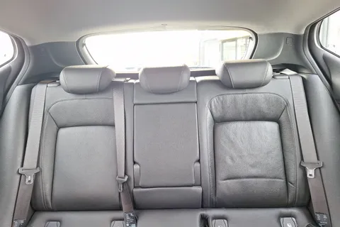 VU68DHE Vauxhall Astra 1.6T 16V 200 Elite Nav 5dr Thumbnail #11