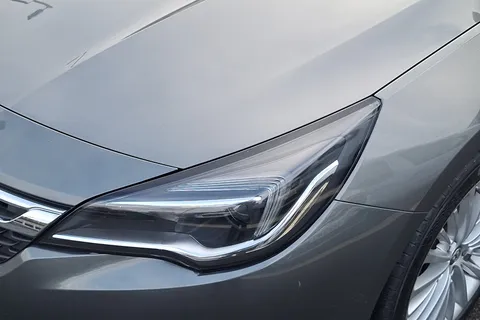 VU68DHE Vauxhall Astra 1.6T 16V 200 Elite Nav 5dr Thumbnail #15