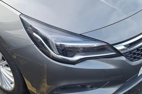 VU68DHE Vauxhall Astra 1.6T 16V 200 Elite Nav 5dr Thumbnail #14