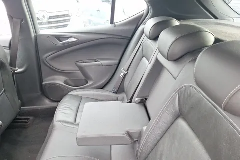 VU68DHE Vauxhall Astra 1.6T 16V 200 Elite Nav 5dr Thumbnail #33