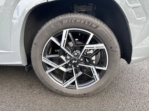 DN75TAV Hyundai Tucson 1.6T Hybrid N Line 5dr Auto Thumbnail #21
